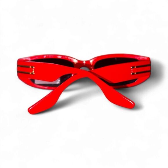 GUESS NWT Vibrant Red Sunglasses - Picture 6 of 14